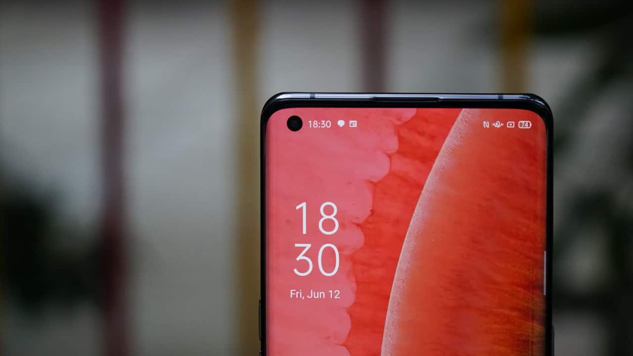 Oppo FInd X2 Pro display notch