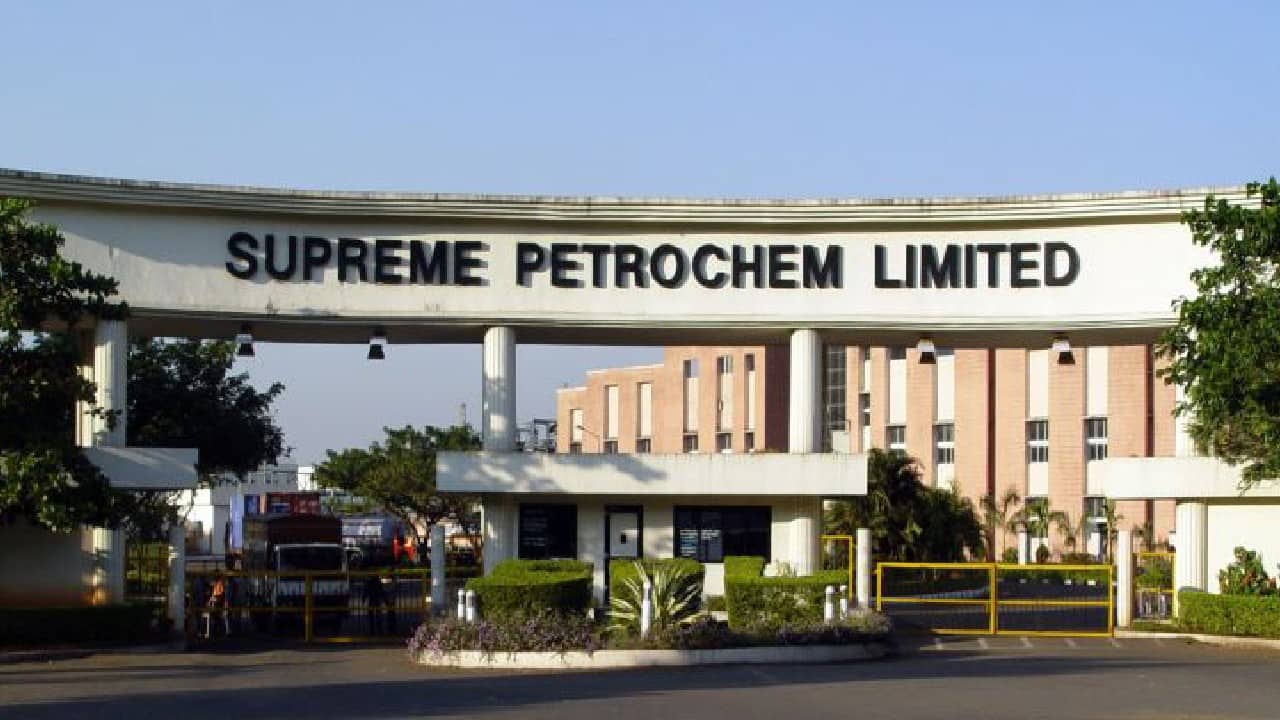 Supreme Petrochem | CMP: Rs 688 | The scrip was down 3 percent after the company reported a 53% year-on-year decline in standalone profit at Rs 59.64 crore for the quarter ended September FY23, impacted by weak operating performance. Revenue from operations grew by 3.7% YoY to Rs 1,234.6 crore during the same quarter. 