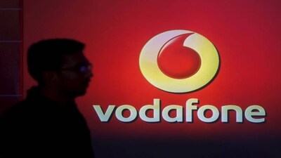 Vodafone reports better revenue growth, appoints Luka Mucic as CFO