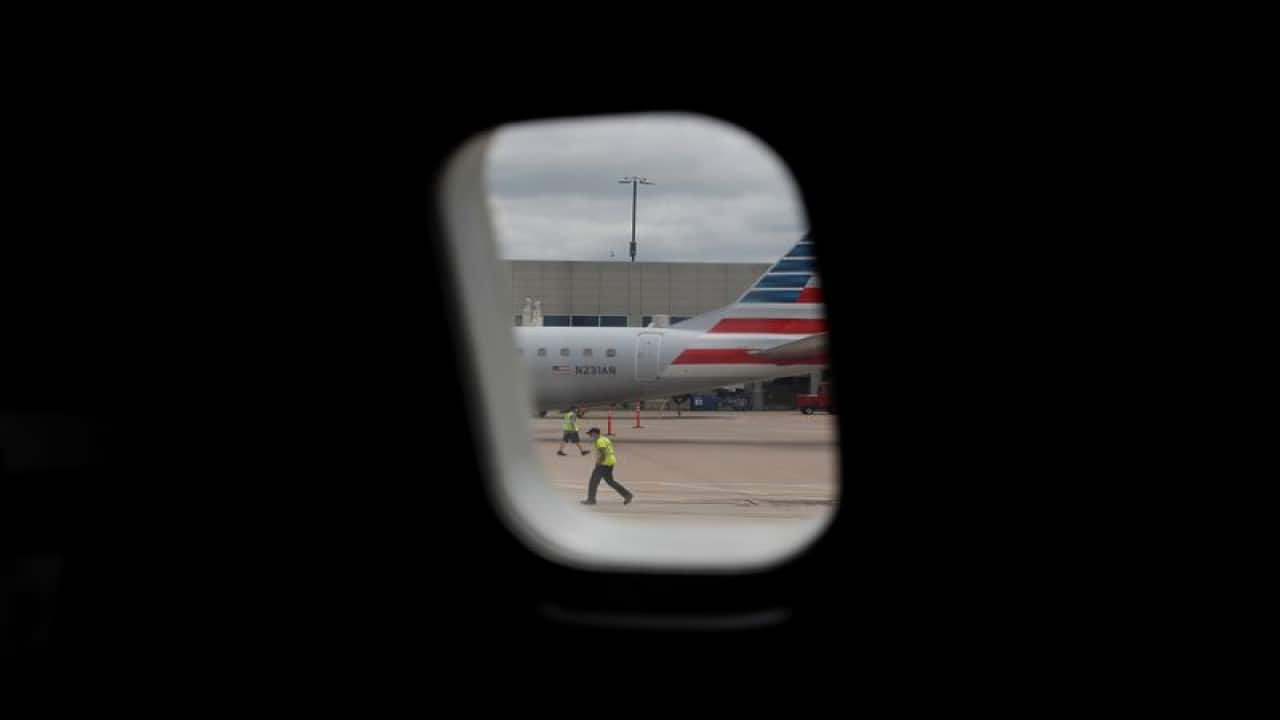 American Airlines Posts $931 Million Quarterly Loss - The New York Times