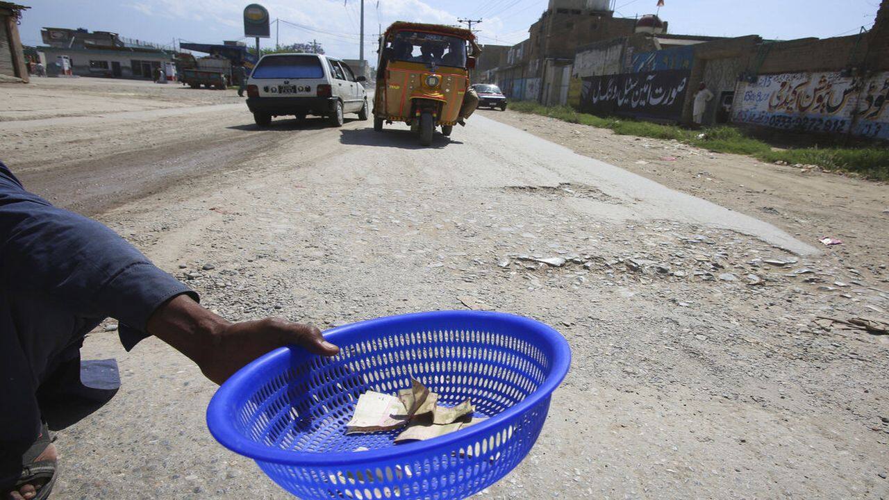 Coronavirus pummels global economy, jobs - even without 2nd wave