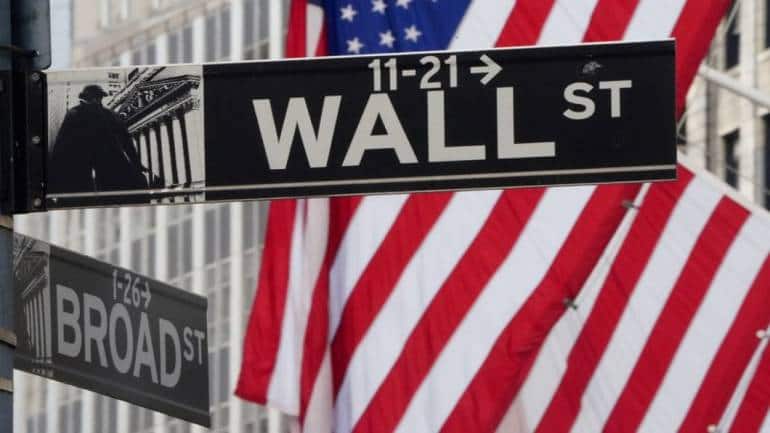 Wall Street record run rolls on after Fed unveils anticipated bond-buying #39;taper#39;