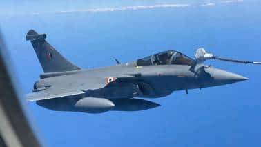 Fighter jet fury makes Emmanuel Macron's planes look good Fighter jet fury makes Emmanuel Macron's planes look good
