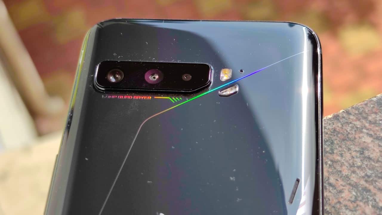 Asus ROG Phone 3 price drops to Rs 41,999 during the Flipkart Flagship Fest sale. The gaming smartphone is available at a discounted price after the Asus ROG Phone 5 launch in India. Asus ROG Phone 3 price drops to Rs 41,999 during the Flipkart Flagship Fest sale. The gaming smartphone is available at a discounted price after the Asus ROG Phone 5 launch in India.