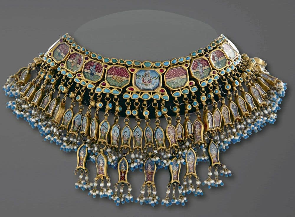 Online auction of antique jewels the new playground for super-rich Indians amid lockdown Online auction of antique jewels the new playground for super-rich Indians amid lockdown