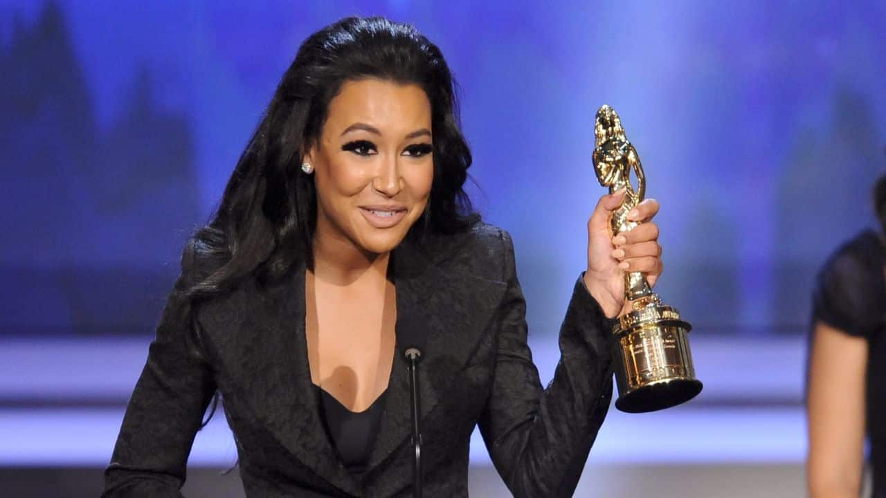 'Glee' star Naya Rivera found dead at California lake