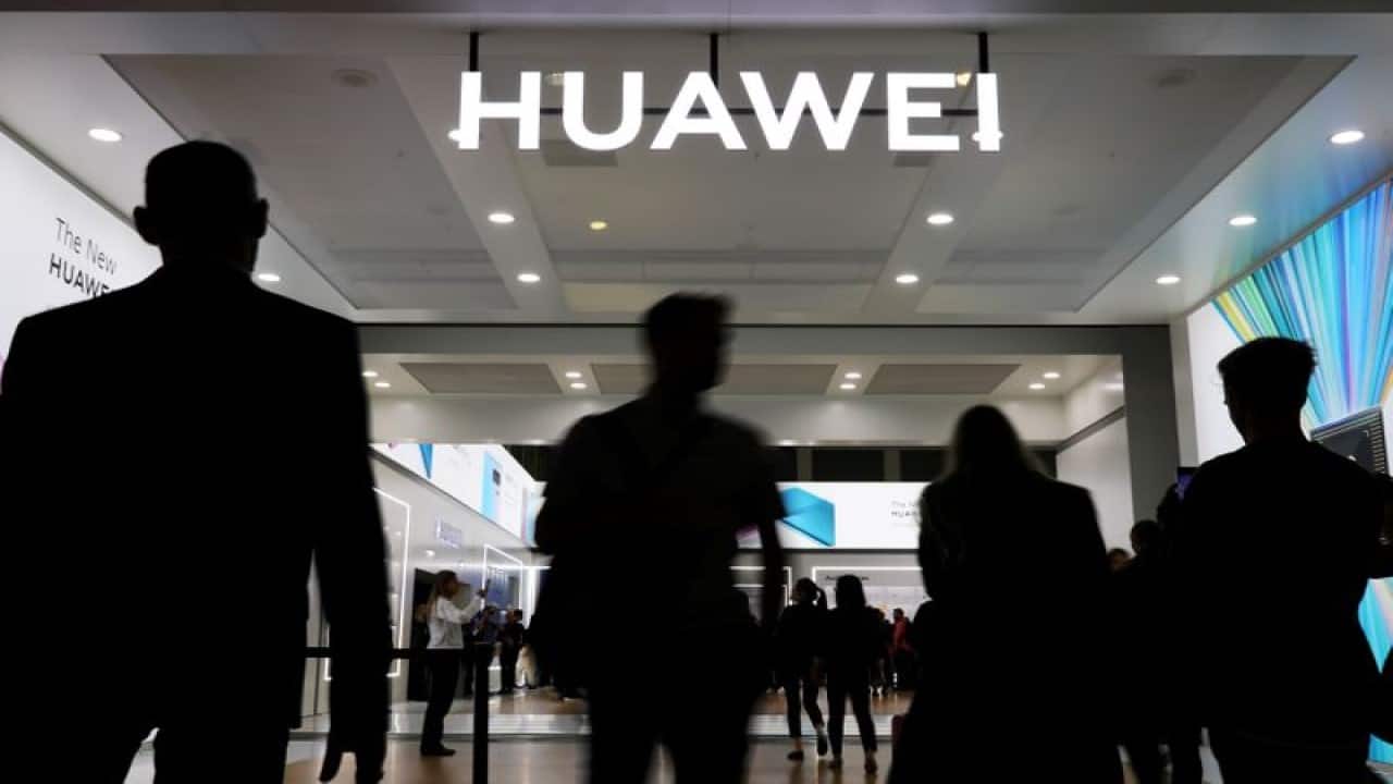 Should India side with the US by banning Huawei? Should India side with the US by banning Huawei?