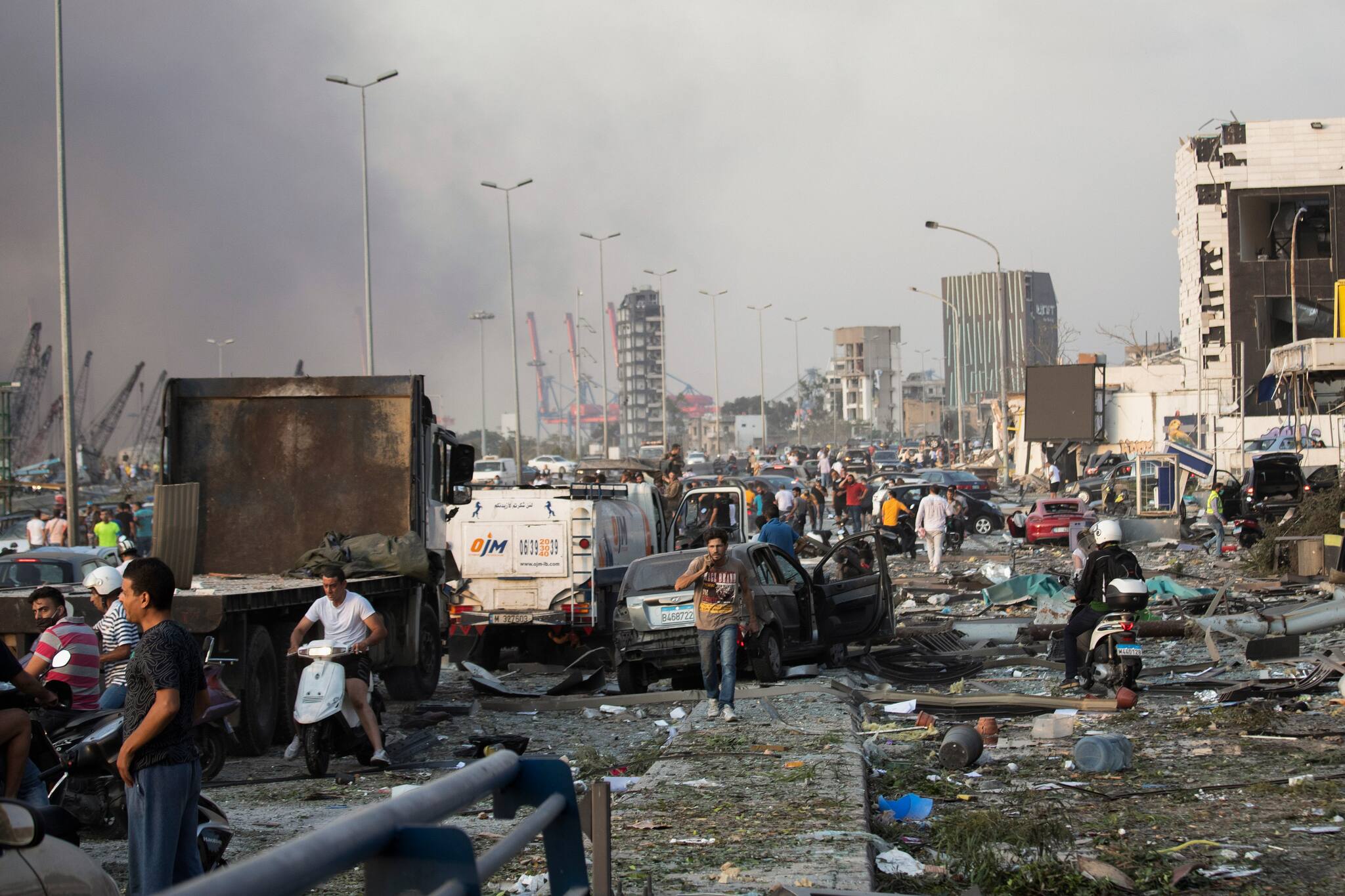Взрыв в Бейруте 4 августа 2020. Мощный взрыв 2020 в Бейрут.