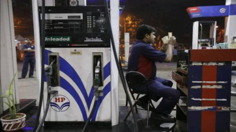 What Should Investors Do With Hpcl Buy Sell Or Hold Post Q4