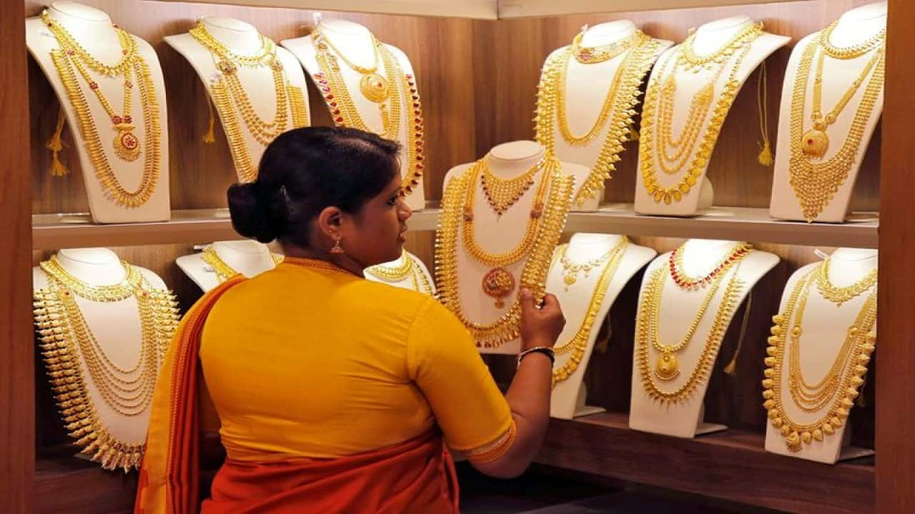 Kalyan jewellers sale scam