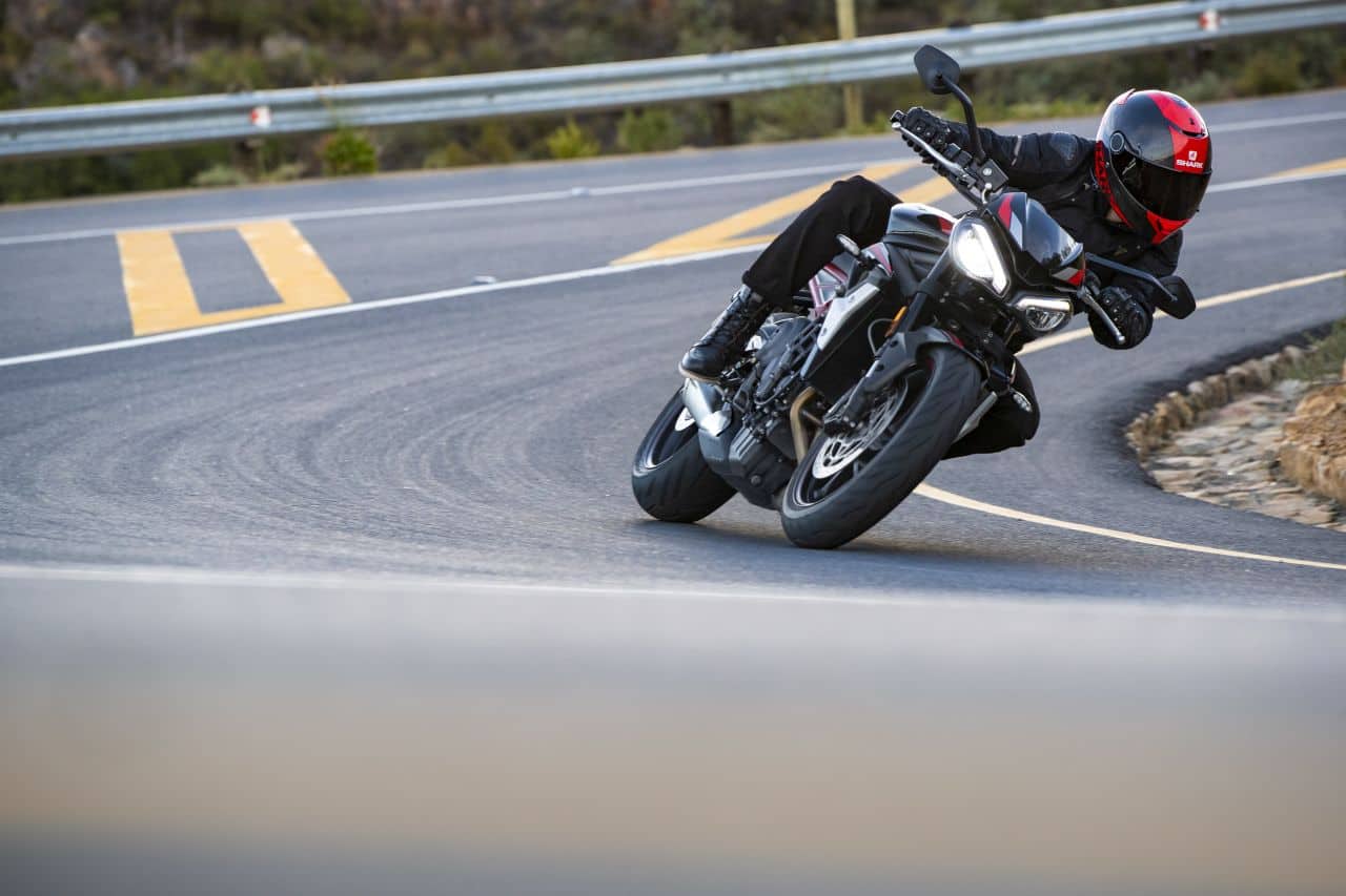 Other features include a semi-digital instrument cluster, traction control and a ride-by-wire system with three riding modes – Rain, Road and Sport. Triumph is also offering over 60 accessories to customise the Street Triple R to your own tastes and preference. (Image source: Triumph)