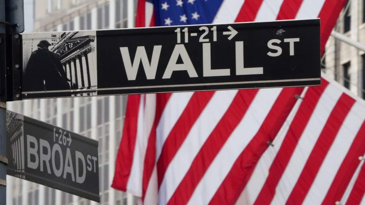 Wall Street ends down as Ukraine fears eclipse solid jobs data
