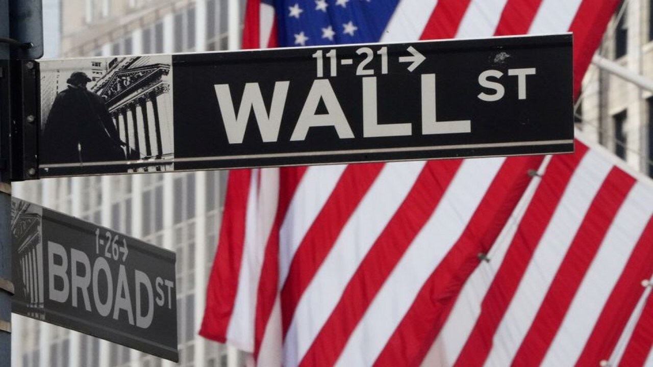 Wall Street ends higher as Jerome Powell wraps up testimony