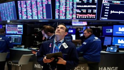 Robinhood has lured young traders, sometimes with devastating results