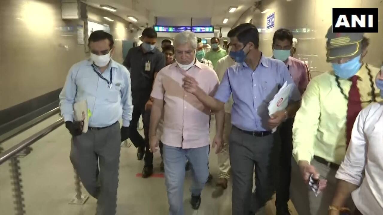 Delhi | Transport Minister Kailash Gahlot visits Rajiv Chowk to inspect preparations made to start Metro services from September 7. (Image: Twitter @ANI)