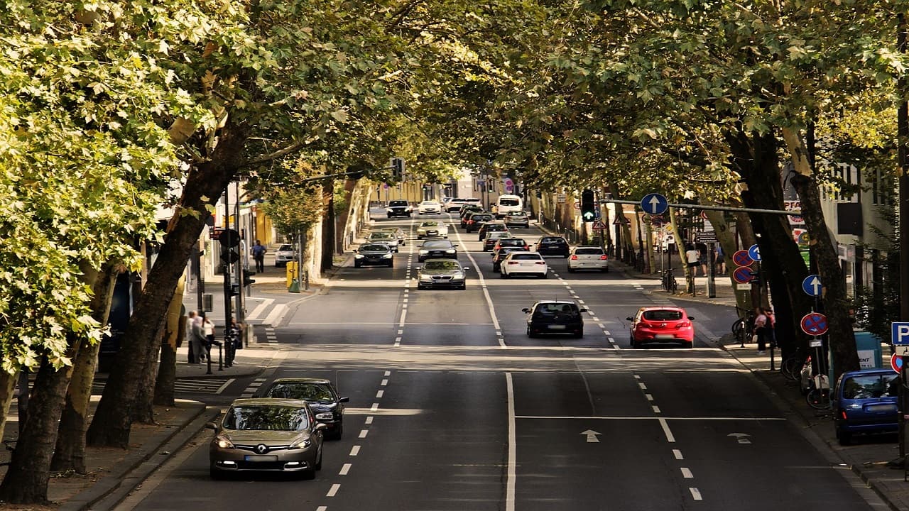 Smooth drive likely for auto sales in September; tractors, PVs, 2Ws volumes to rise