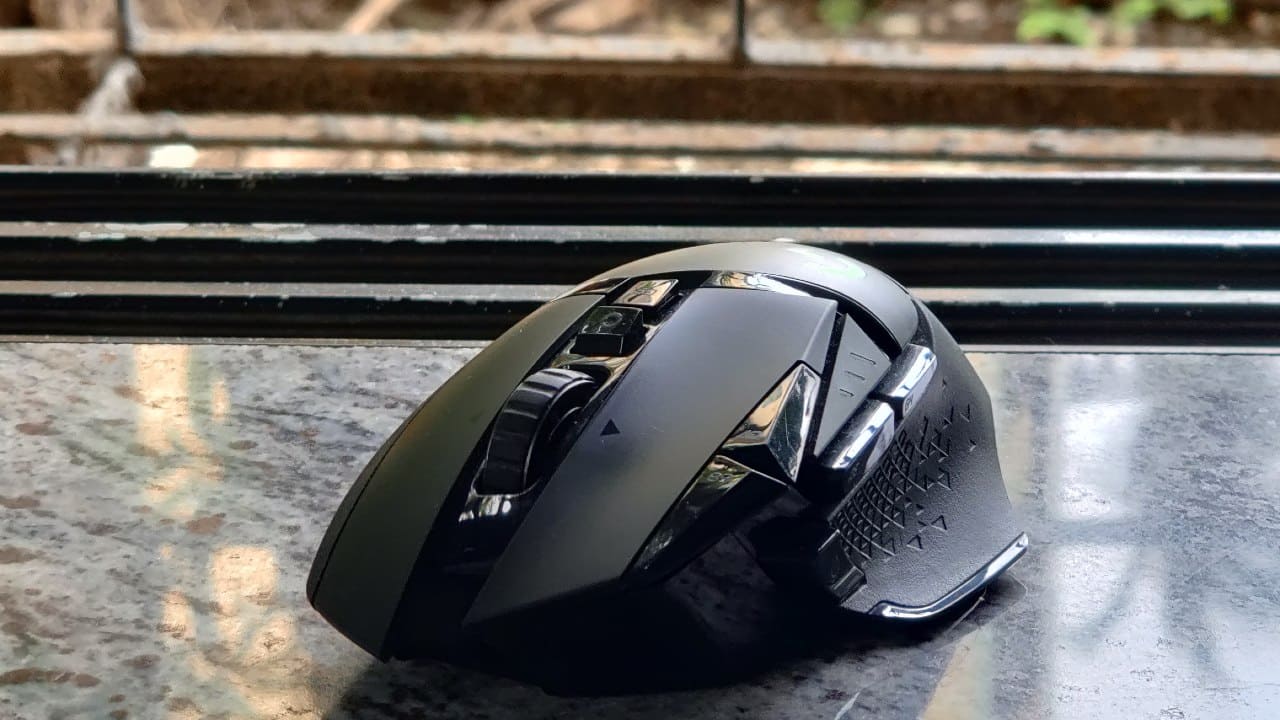 Logitech G502 Lightspeed Wireless Gaming Mouse Review A Mouse That Compromises On Nothing