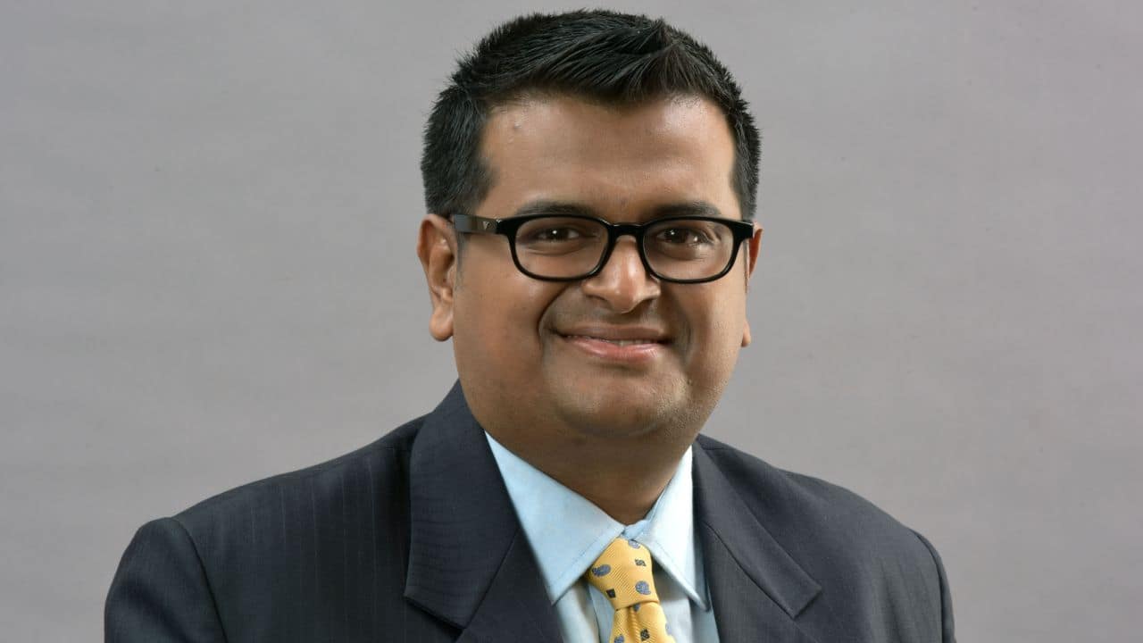 Daily Voice | Kotak Mahindra AMC positive on domestic business cycle, says Harish Krishnan