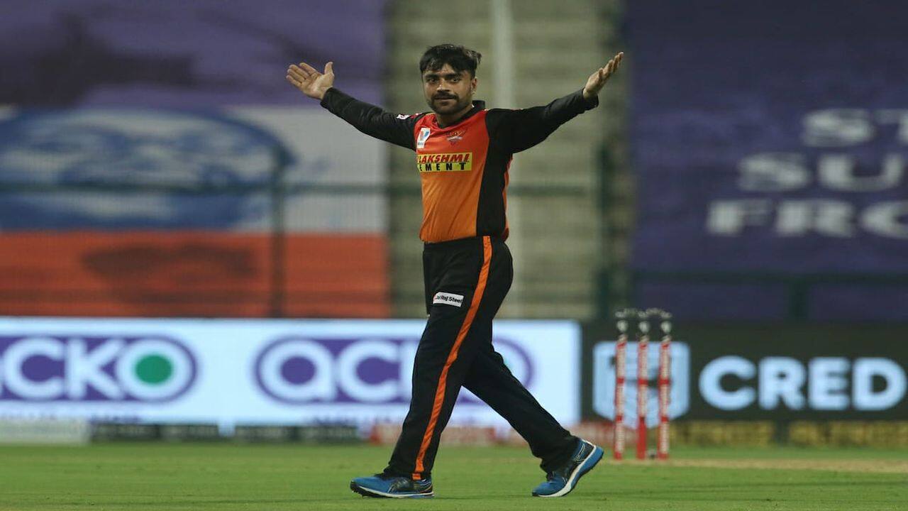 Rashid Khan took 3 crucial wickets by just giving 14 runs in 4 overs. (Image: IPL/BCCI/Twitter)