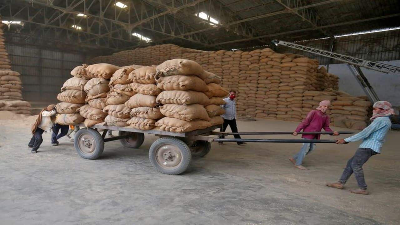 Top rice exporter India curbs sales amid global inflation