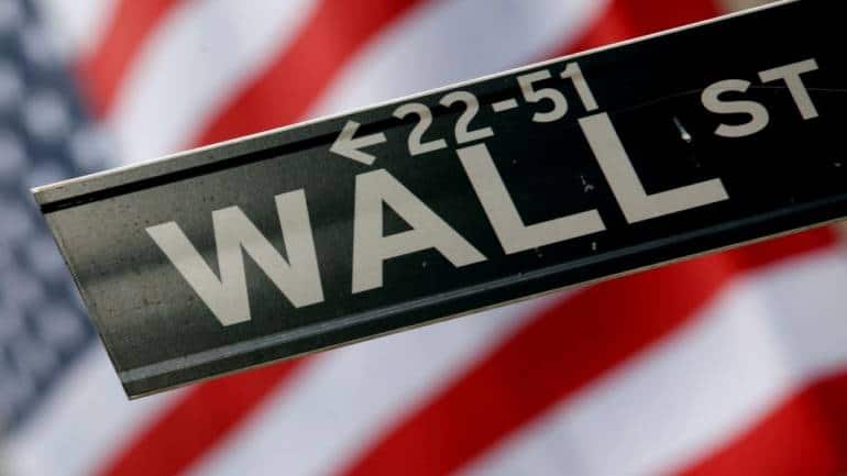 Wall Street sell-off deepens, Nasdaq confirms correction