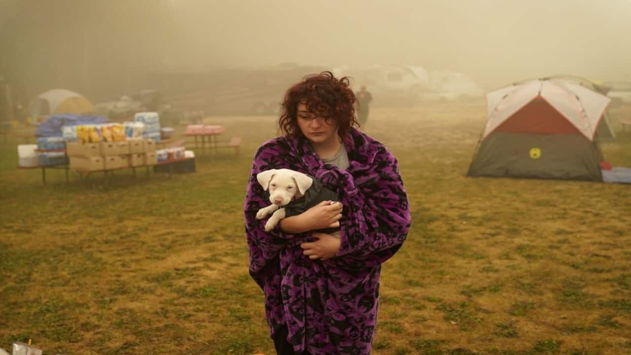 Winds a worry as death toll reaches 35 from West Coast fires Winds a worry as death toll reaches 35 from West Coast fires