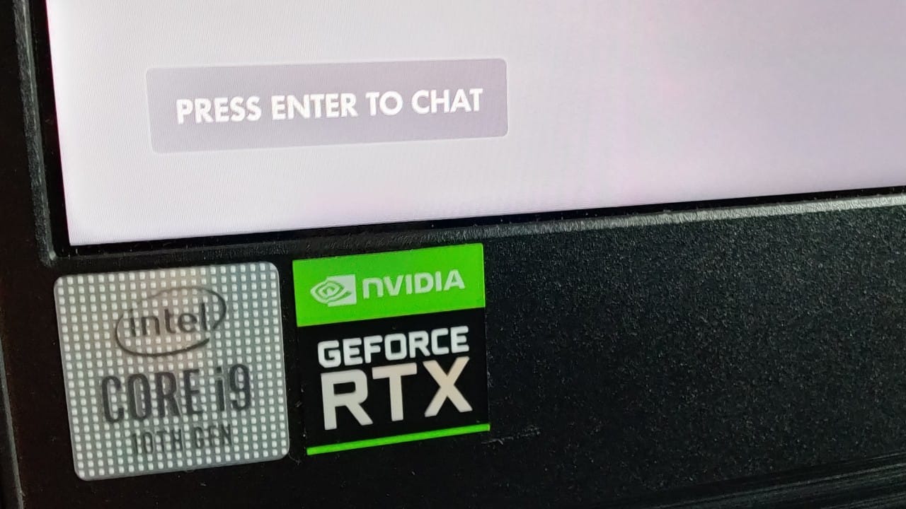 In terms of performance, Asus offers the ROG Zephyrus Pro Duo in an Intel Core i9-10980HK and Core i7-10875H processor options, our arrived in the former. Graphics options, including an Nvidia GeForce RTX 2080 Super Max-Q or RTX 2070 Super Max-Q. The laptop can be configured with up to 48GB of RAM, although our option arrived with 32GB of RAM. Asus has equipped the Zephyrus Duo 15 with two 1-TB NVMe SSDs (M.2 2280) from Samsung. In terms of performance, Asus offers the ROG Zephyrus Pro Duo in an Intel Core i9-10980HK and Core i7-10875H processor options, our arrived in the former. Graphics options, including an Nvidia GeForce RTX 2080 Super Max-Q or RTX 2070 Super Max-Q. The laptop can be configured with up to 48GB of RAM, although our option arrived with 32GB of RAM. Asus has equipped the Zephyrus Duo 15 with two 1-TB NVMe SSDs (M.2 2280) from Samsung.