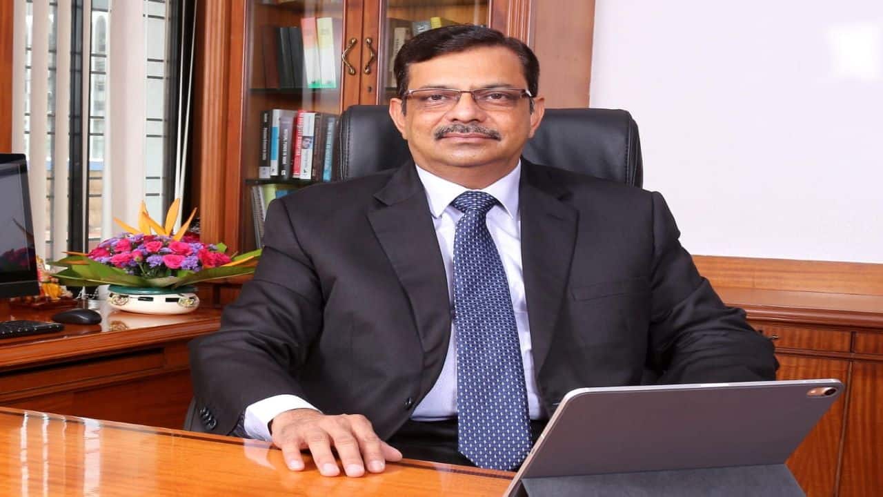 Like A Boss | LIC Chairman MR Kumar on why a ‘gentle but firm’ leadership style works, the importance of empowered decision-making, and more Like A Boss | LIC Chairman MR Kumar on why a ‘gentle but firm’ leadership style works, the importance of empowered decision-making, and more