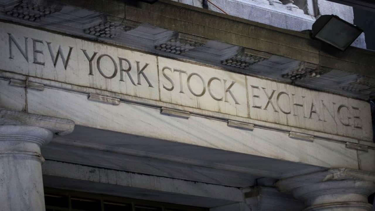 Abu Dhabi bourse signs pact with NYSE for dual listings