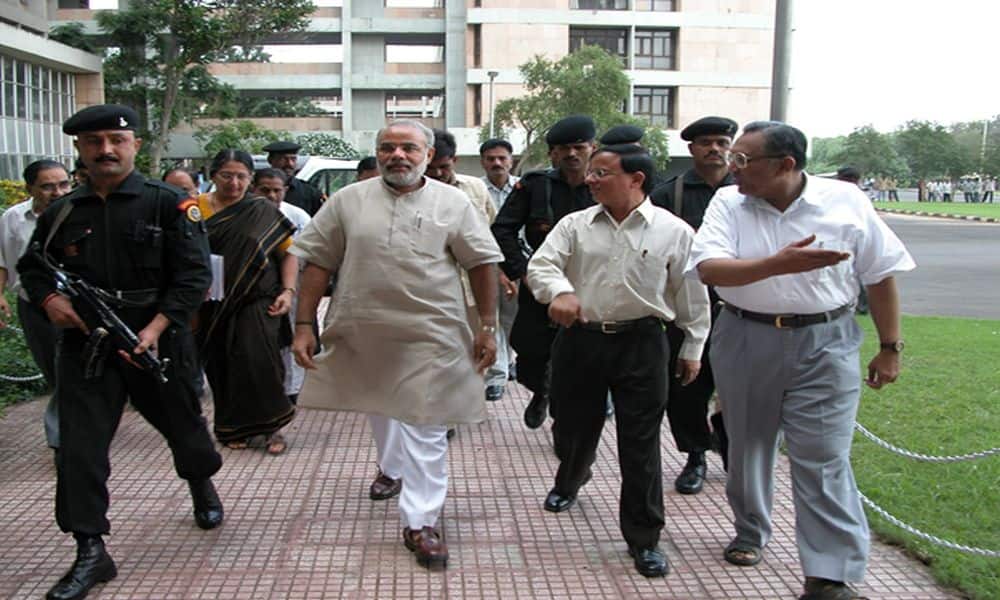 Know Narendra Modi: Pioneering Change of Leadership in India - The Hard News Daily