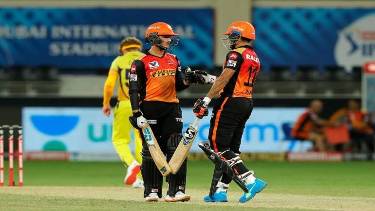 Young duo Priyam Garg and Abhishek Sharma then played a fine innings for SRH and putting crucial 77 runs partnership in just 42 balls. (Image: IPL/BCCI/Twitter)