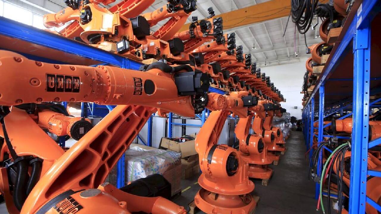 Rank 9 | China | Industrial robots installed per 10,000 employees: 187 (Image: Reuters)
