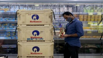 The increasing importance of RIL’s consumer-facing businesses The increasing importance of RIL’s consumer-facing businesses
