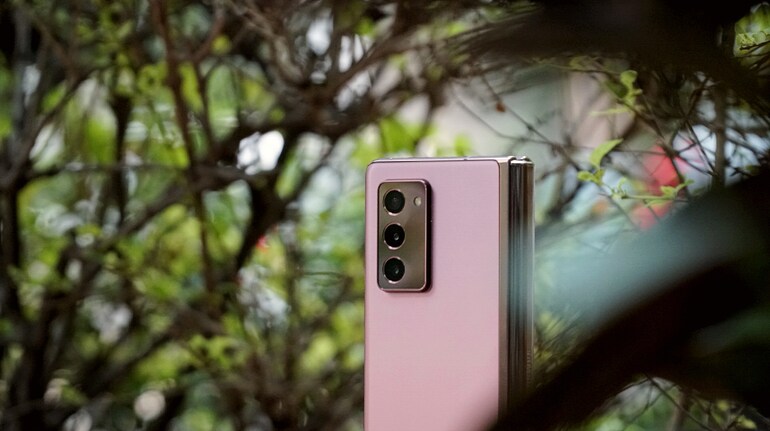 Samsung Galaxy Z Fold 3 Galaxy Z Flip 3 Get Major Discounts In India During Festive Sales Samsung Galaxy Z Fold 3 Galaxy Z Flip 3 Get Major Discounts In India During Festive Sales