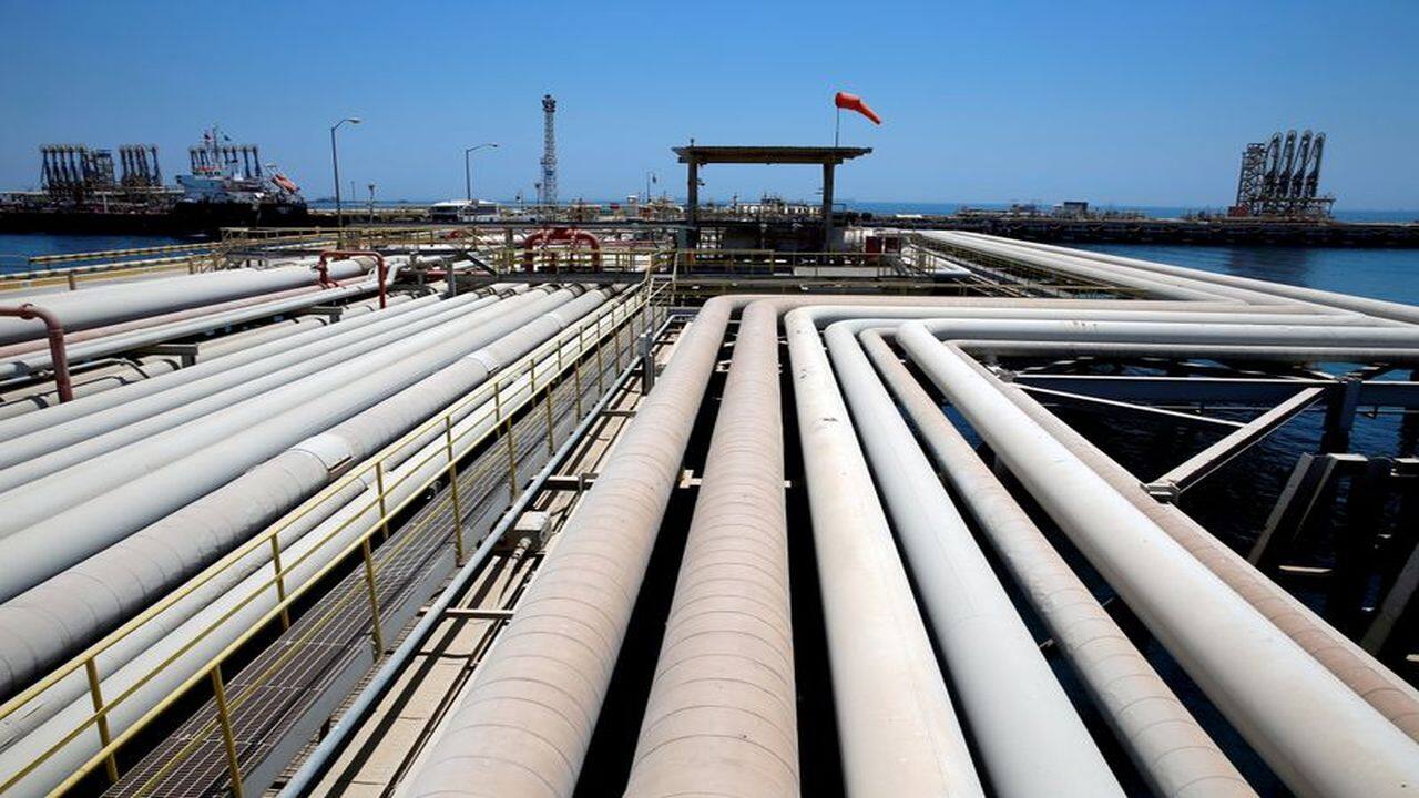 Crude oil dips 2.08% to Rs 4,420 per barrel on weak demand outlook, higher supply Crude oil dips 2.08% to Rs 4,420 per barrel on weak demand outlook, higher supply