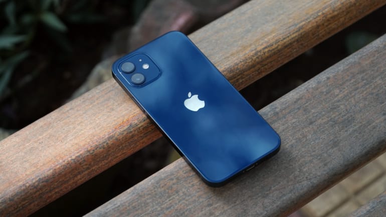 iPhone 11 Pro Max | 64 GB | midnight green | €346 | Now with a 30-Day Trial  Period