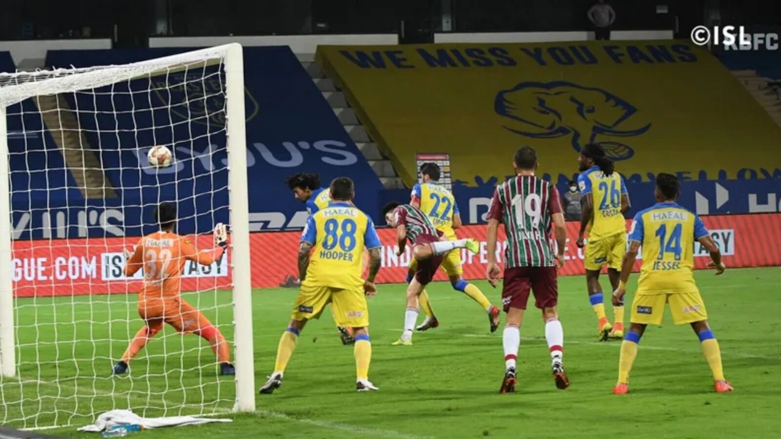 ISL best goalkeeper right now (2022): Know clean sheets and other stats