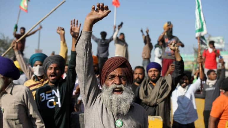 Farmers Protest: Farmers protesting against the farm laws 2020 have started preparing to face the summer heat at Singhu border.