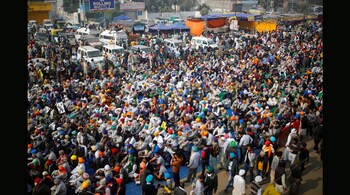 Thousands of farmers, mostly from Punjab and Haryana, have been camping at three Delhi border points.