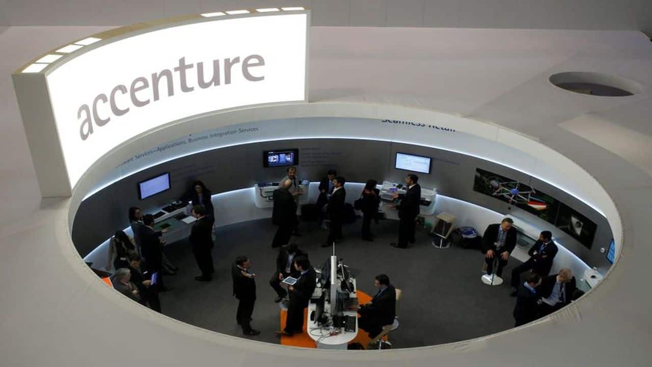 Accenture's Gen AI bookings increase 7% to $1.5 billion in Q3FY25 Accenture's Gen AI bookings increase 7% to $1.5 billion in Q3FY25