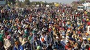 Agitating farmers begin day-long fast, to intensify protest against agriculture laws