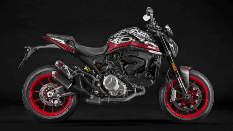 Ducati monster best sale 797 modifications