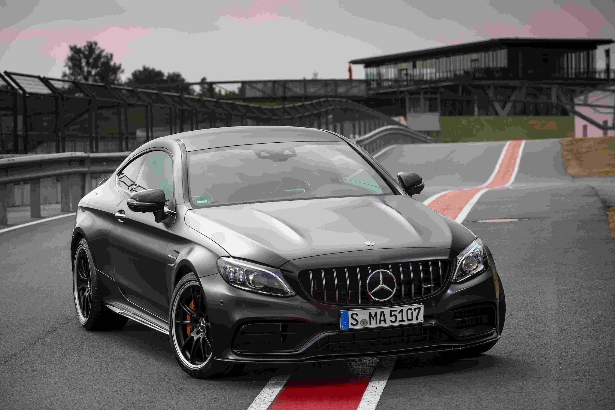 Mercedes-AMGC63Coup (2)