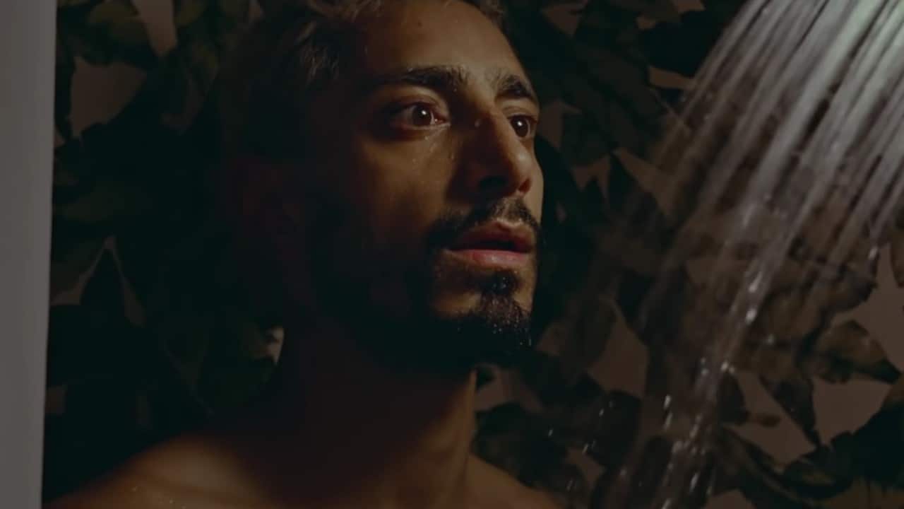 Riz Ahmed is a British actor whom you have seen in movies like Venom, The Reluctant Fundamentalist and yes, in the super cool film Nightcrawler. Someone pointed out this film to me and it was a difficult watch because if you listened to music at volumes I do, you would worry too. The film is called Sound Of Metal and it is on Amazon Prime Video. 