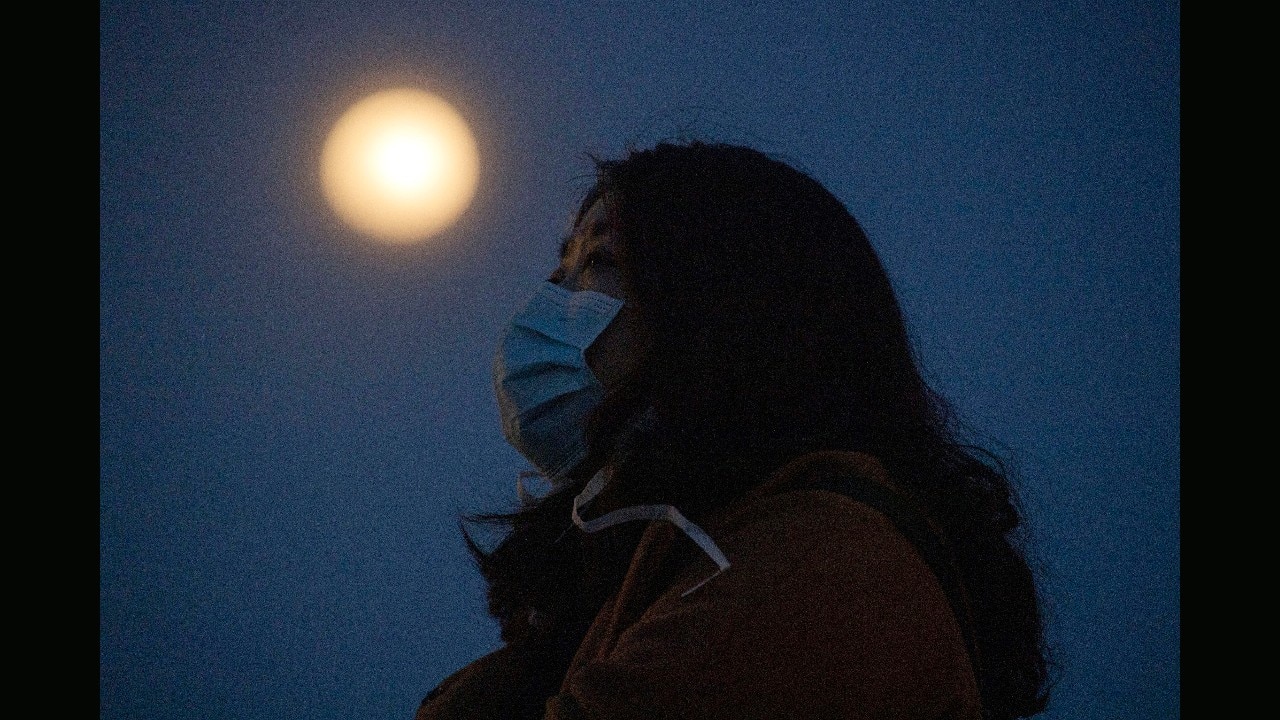 China debates shorter Covid quarantine for inbound travelers