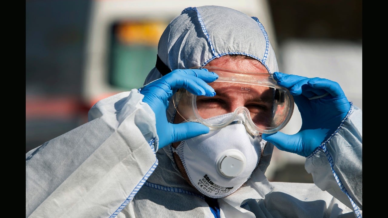 Chinese military and health officials discussed weaponising coronavirus in 2015, claims 'leaked' document Chinese military and health officials discussed weaponising coronavirus in 2015, claims 'leaked' document