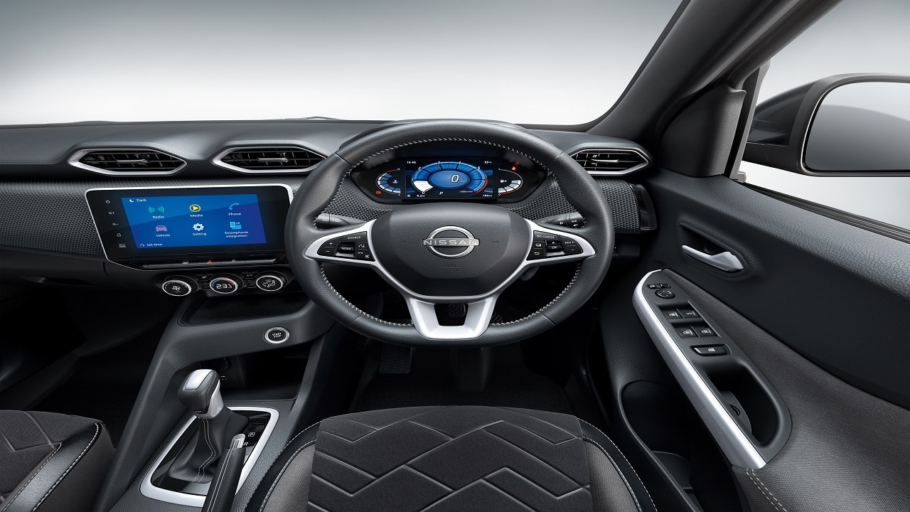 Alloy wheels, chrome door handles, in-built turn indicators in ORVMs, spoiler with LED, roof rails, chrome beltline, silver skid plates and side cladding make up the exteriors of the Magnite. .(Image: Nissan) Alloy wheels, chrome door handles, in-built turn indicators in ORVMs, spoiler with LED, roof rails, chrome beltline, silver skid plates and side cladding make up the exteriors of the Magnite. .(Image: Nissan)