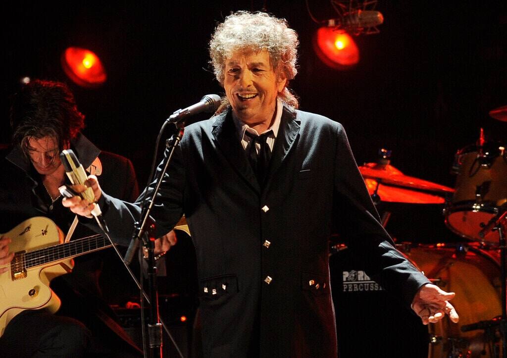 When the Beatles hung out with Bob Dylan When the Beatles hung out with Bob Dylan