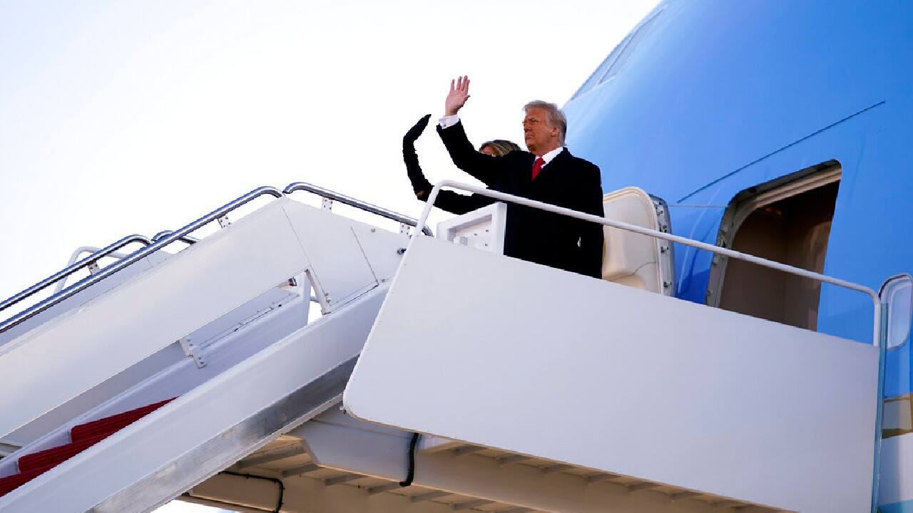 Some expect him to eventually turn completely on the Republican Party, perhaps by flirting with a run as a third-party candidate as an act of revenge. (Image: AP)