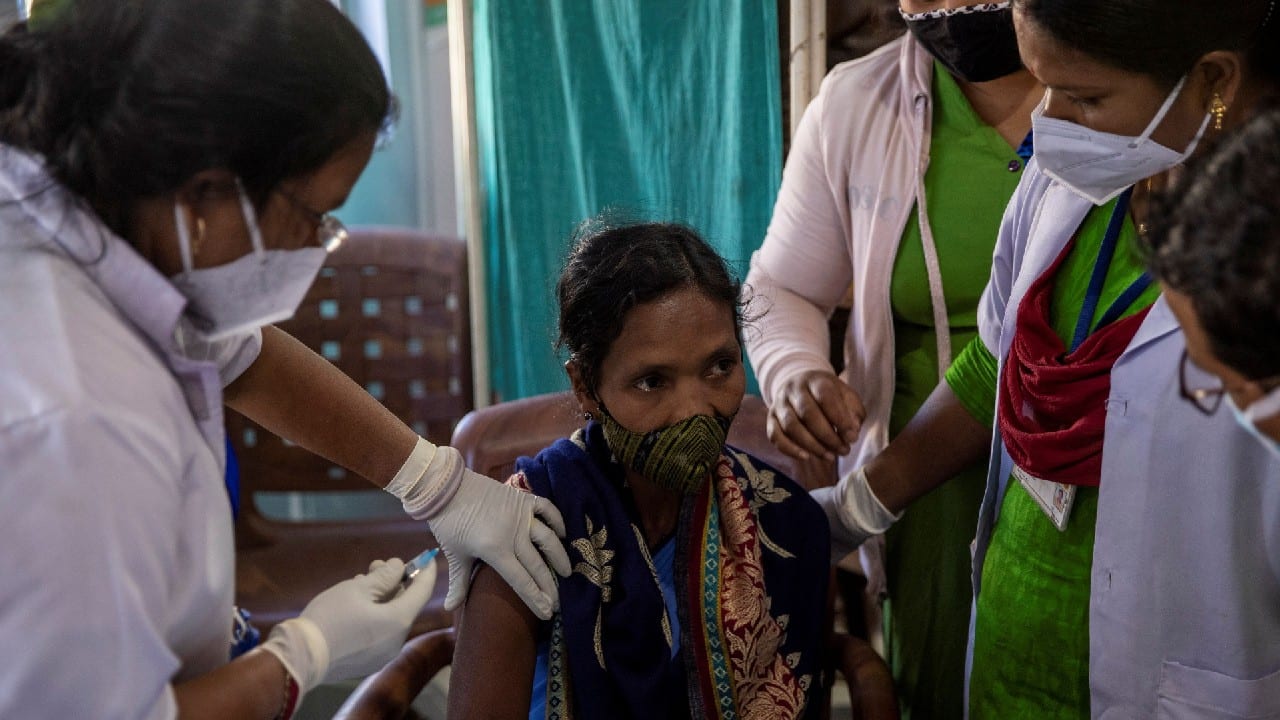 No decision taken on opening up private market for vaccines: Health Minister Harsh Vardhan No decision taken on opening up private market for vaccines: Health Minister Harsh Vardhan